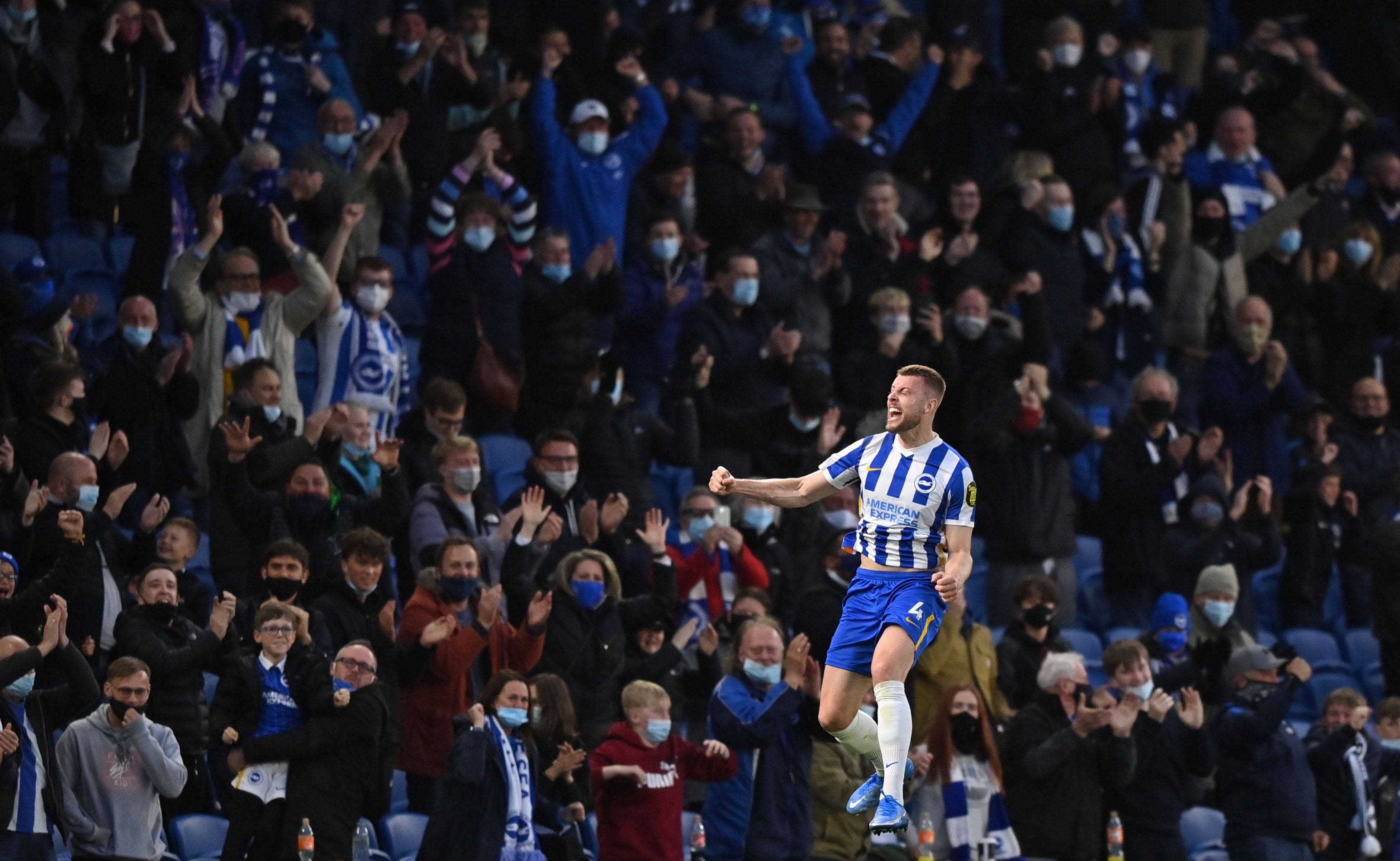 阵容轮换 阵容轮换