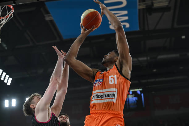 更是一次推 更是一次推